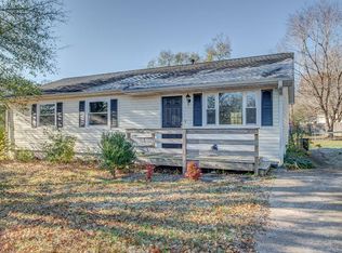 1013 Academy Cir, Dallas, NC 28034