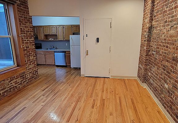 2nd image of 9712 3rd Ave #2I