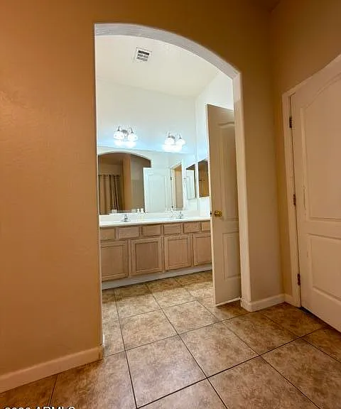 1015 S Val Vista Dr #21 — Photo 17