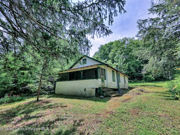 145 Lake Road, Berne, NY 12023