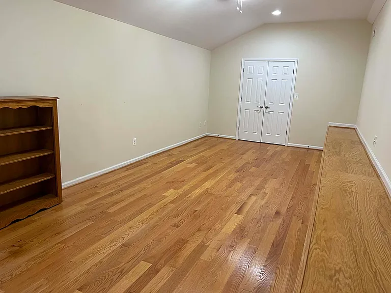 Bedroom #4/Bonus Room