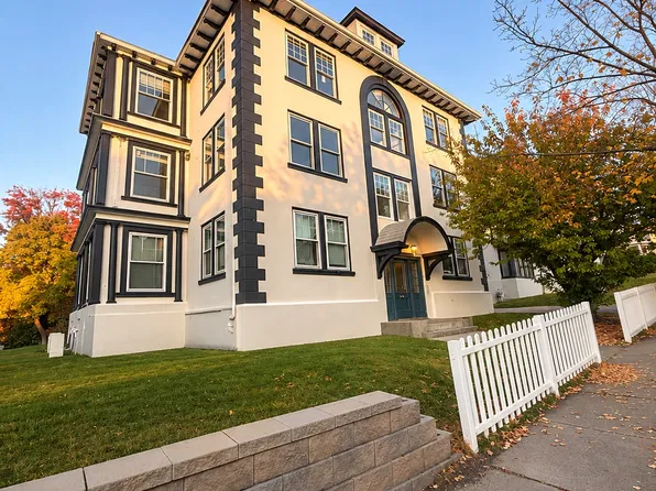 801 Olive St APT 3, Scranton, PA 18510