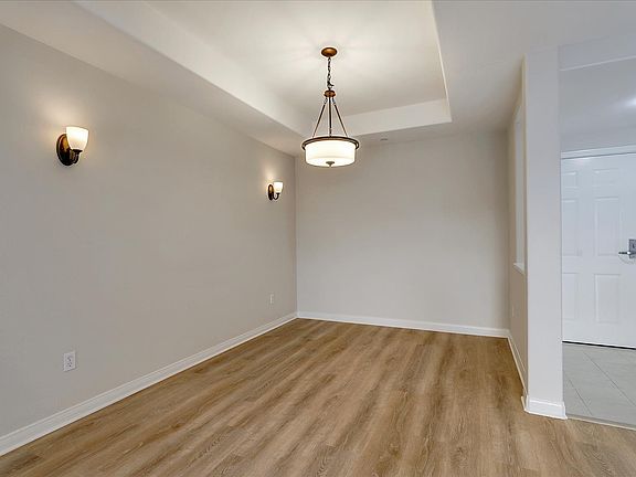 5th image of 144 S 3rd St Unit 106