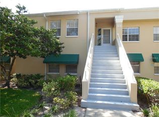 8310 Meadow Brook Dr #15, Seminole, FL 33777