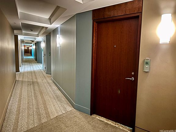 2nd image of 1177 Queen St APT 604