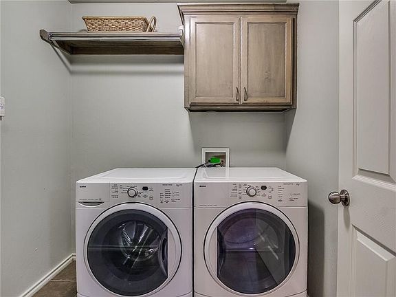 5th image of 6708 Gaelic Glen Dr