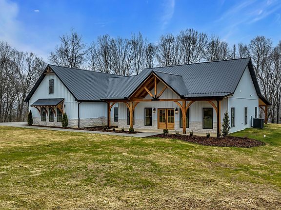 5th image of 1224 Mason Bates Bend Rd