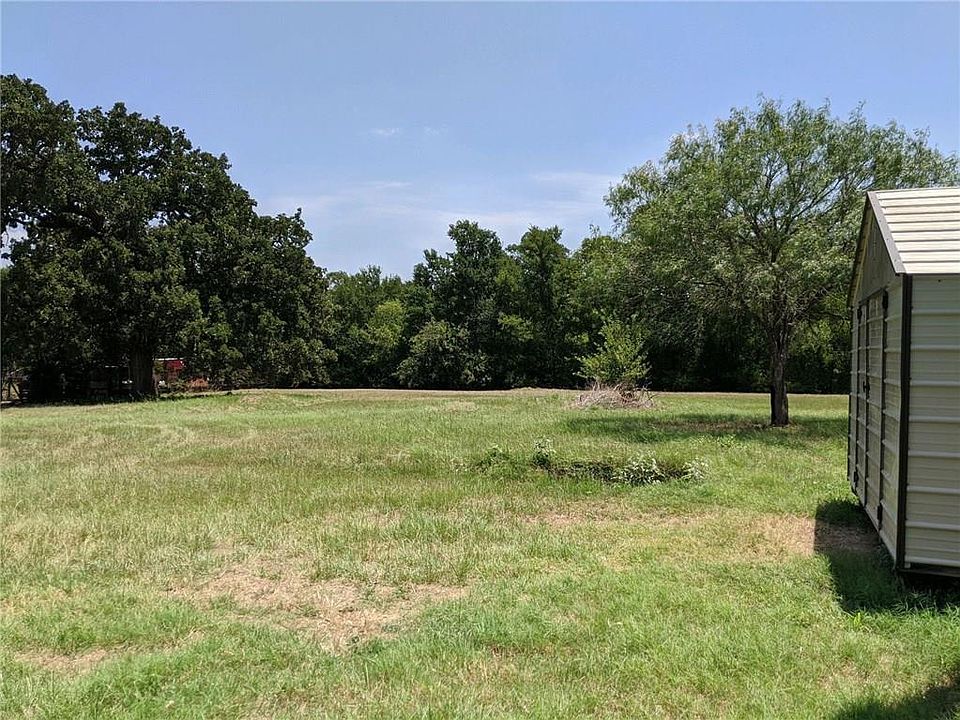 2nd image of 157 Luke Ln