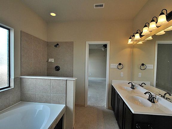5th image of 19602 Green Oasis Ct