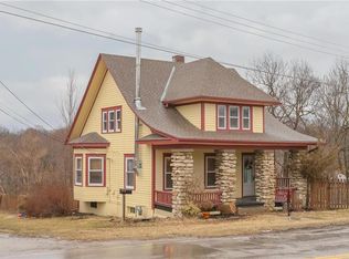 5908 E Red Bridge Rd, Kansas City, MO 64134