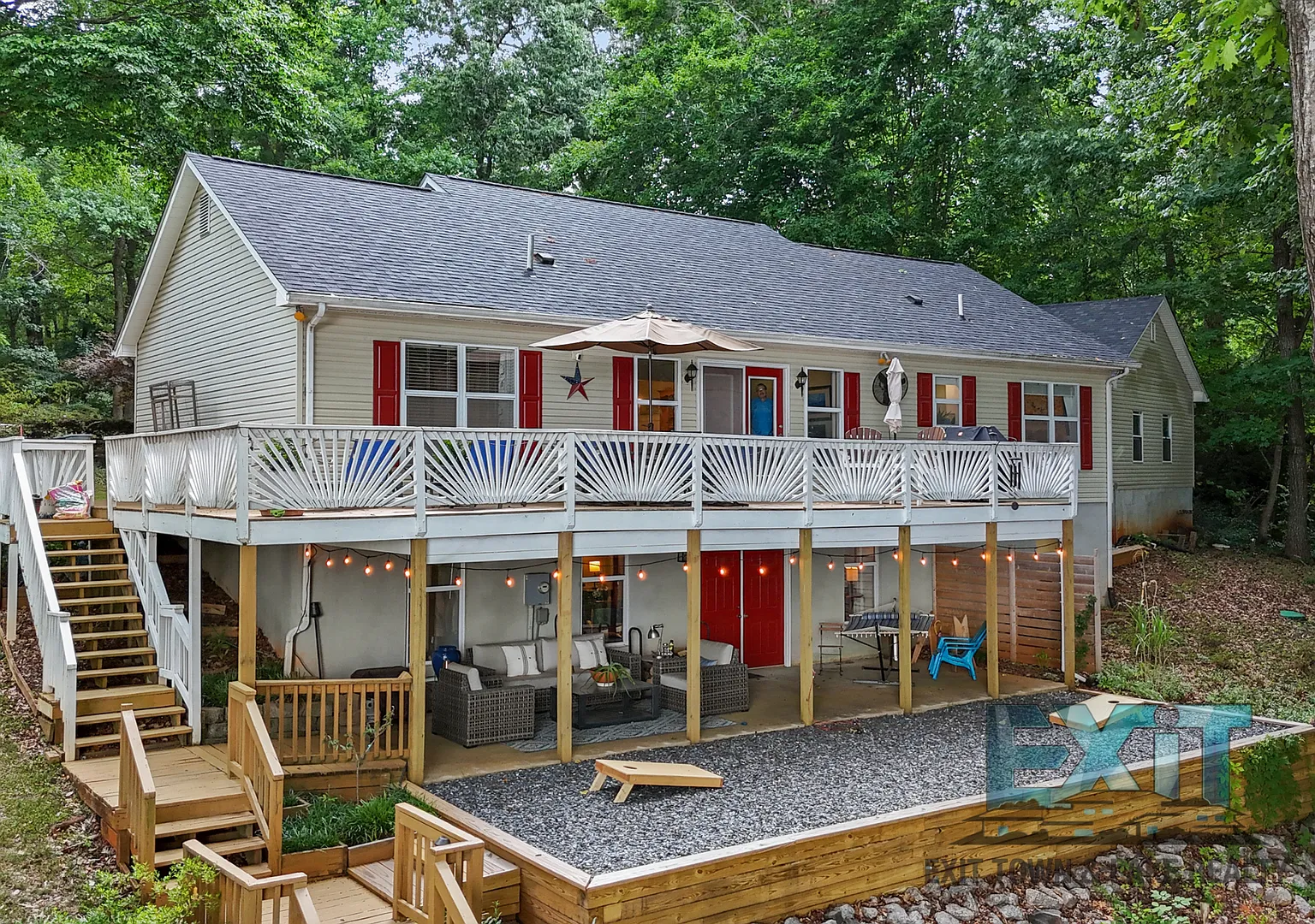 Available November 1, 2026 March 31, 2027 | Short-Term Lake Gaston Rental — Photo 1