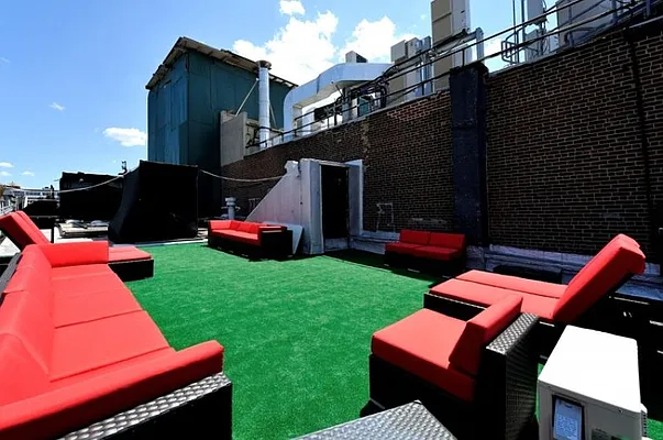 Rented by Eisenberg Exclusives | media 31