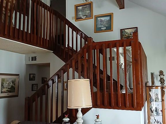 4th image of 1811 Olive Ct
