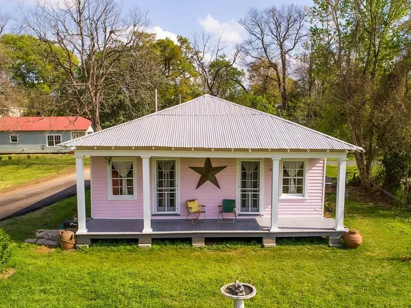 629 N Wall St, Natchez, MS 39120