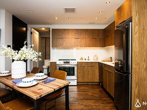 5th image of 495 Saint Johns Pl #3B