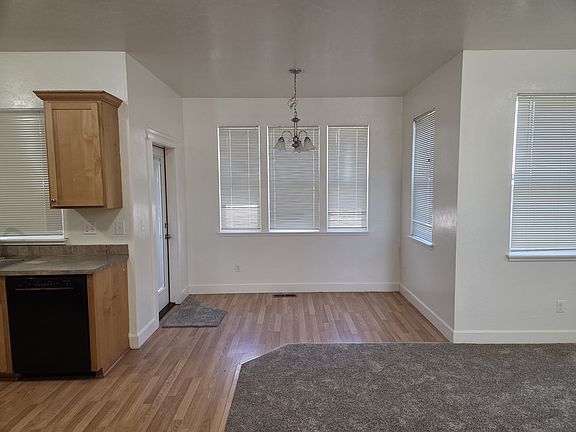 5th image of 5521 Edna Way