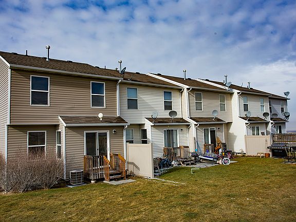 4th image of 902 Gleneagles Dr