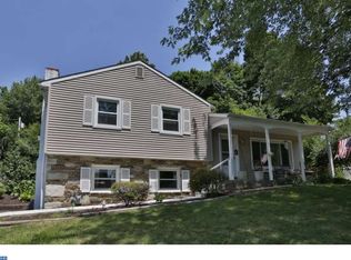 3278 Oak Rd, Huntingdon Valley, PA 19006