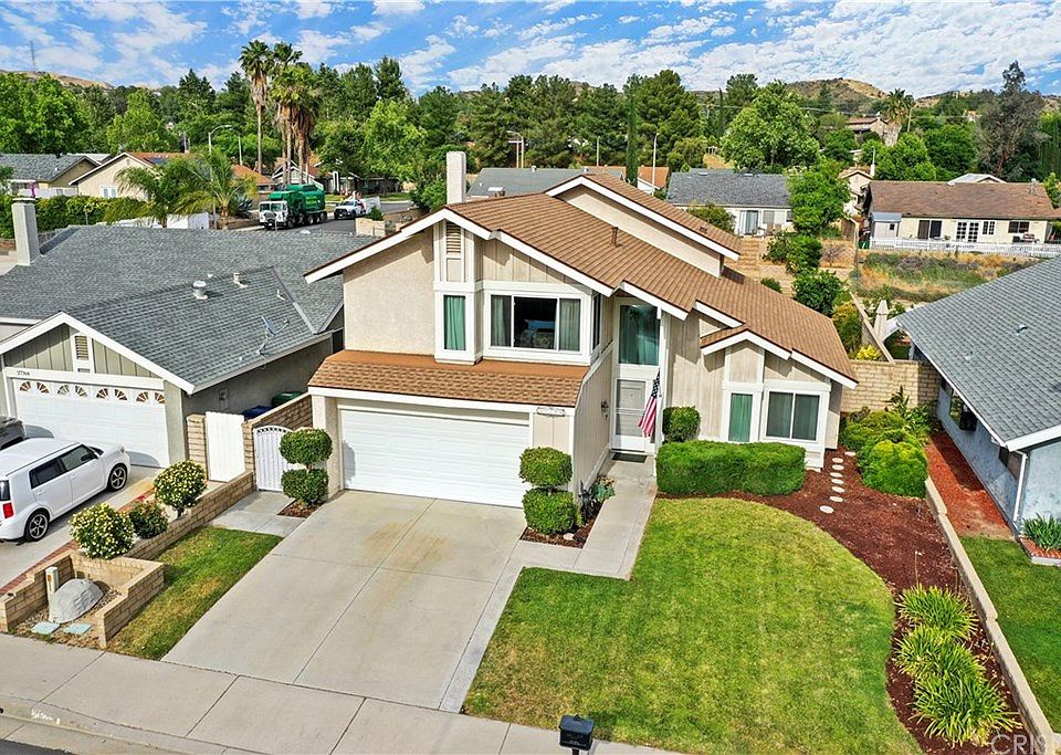 1st image of 27758 Sycamore Creek Dr