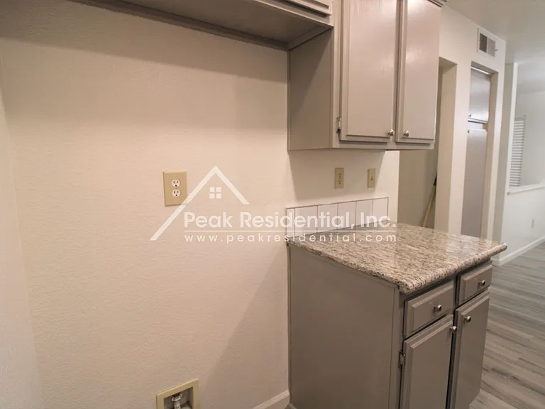 2641 Decker Way — Photo 14