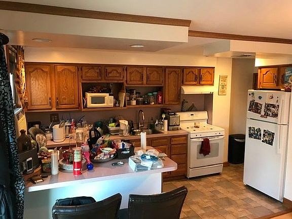 2nd image of 4442 Oakmont St