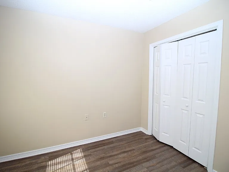 130 Wildflower Ln — Photo 10