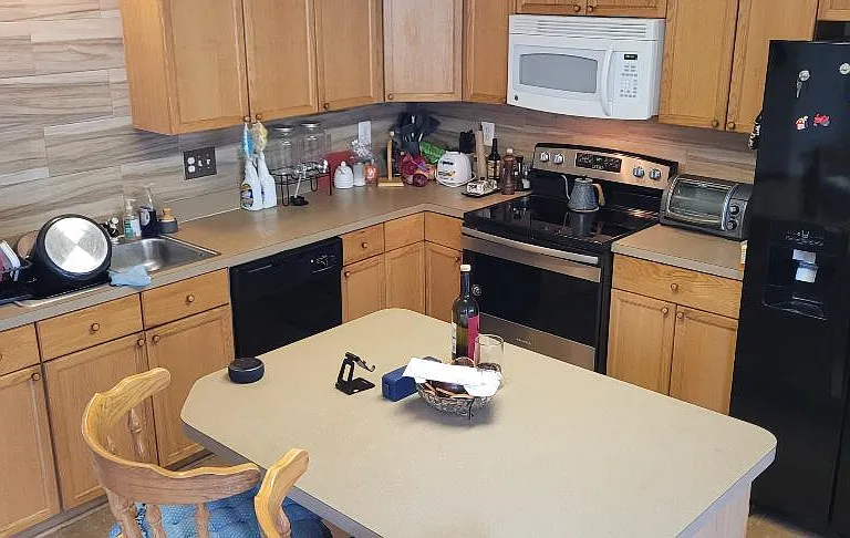 115 Eldon Dr — Photo 16