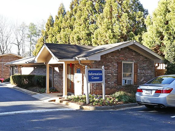 Southern Trace Apartments