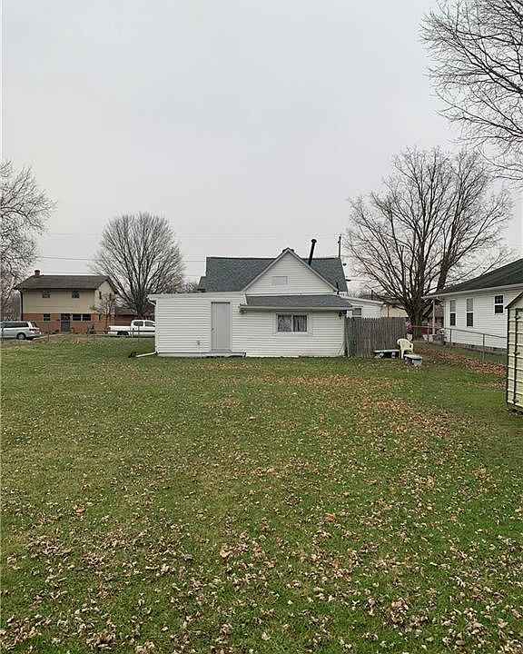 1st image of 6 Fairview Ave