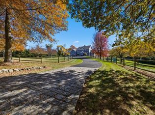 9 Doefield Rd, Califon, NJ 07830