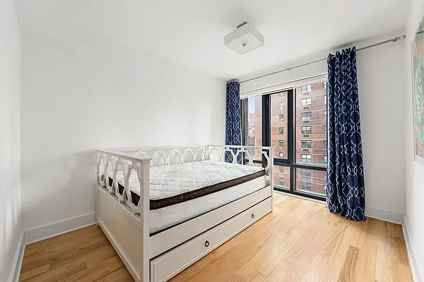 Rented by Douglas Elliman | media 8