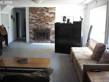 3rd image of 5213 NE 121st Way