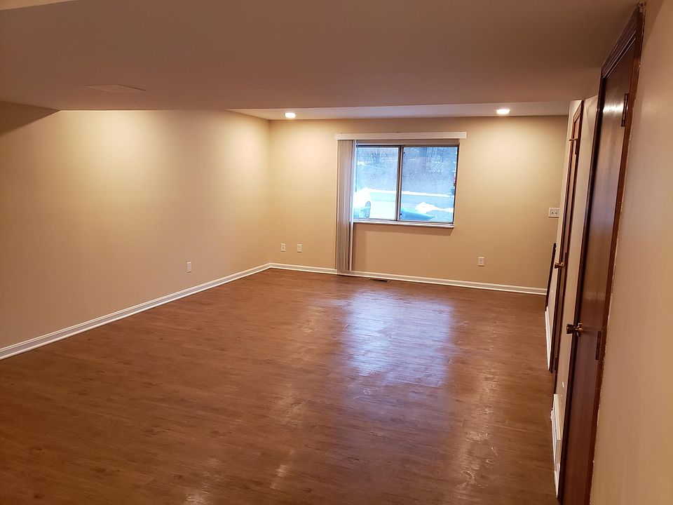 1st image of 3158 N Prosser Ave