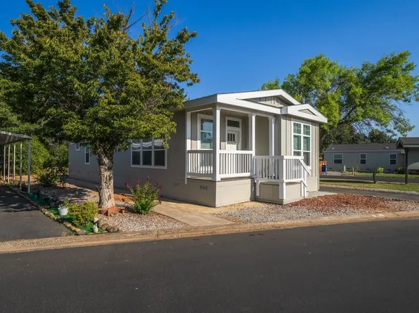 20350 Hole In One Dr Space 27, Redding, CA 96002