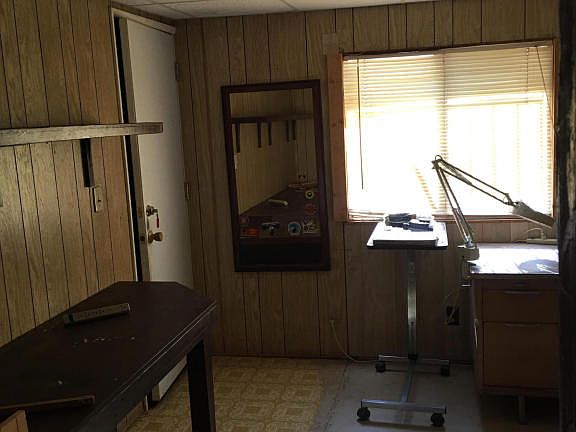 5th image of 9790 N Volk Ave