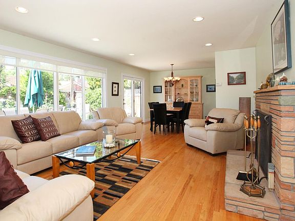 4th image of 1583 Koch Ln