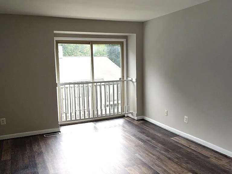 35 Eastford Ct #35 — Photo 10