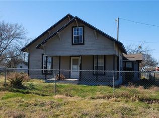 211 N Elm, Malone, TX 76660