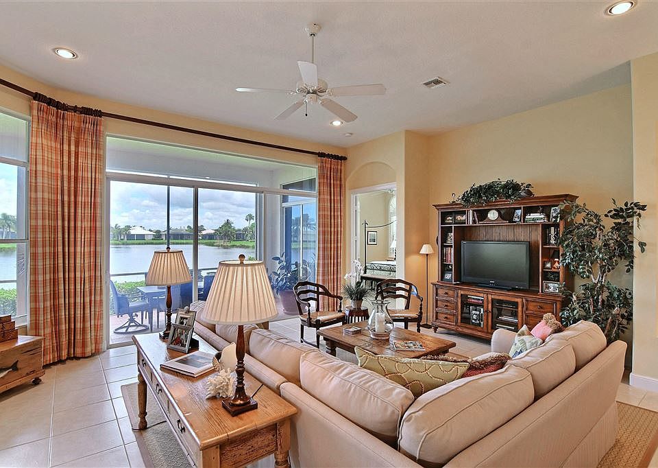 1st image of 1204 W Island Club Sq