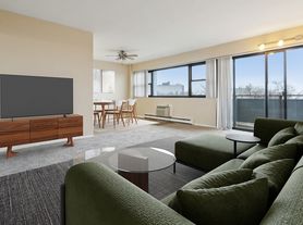 Vista Apartment Homes