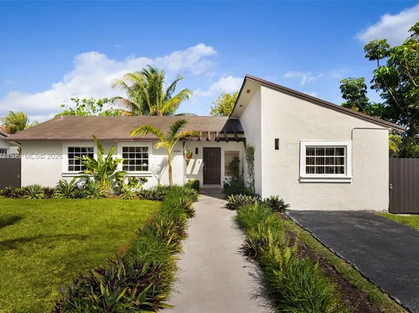 16341 SW 104th Ave, Miami, FL 33157