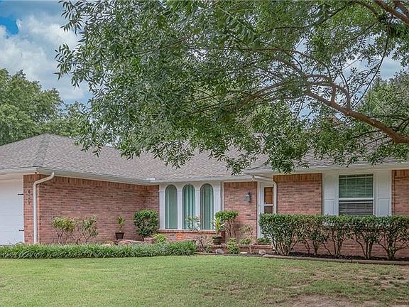 4th image of 409 Sherwood Dr