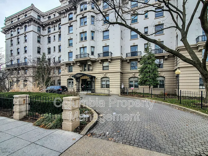 Building Photo - 3060 16th St NW #103