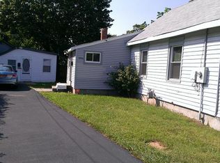 220 Albany Ave, Amityville, NY 11701