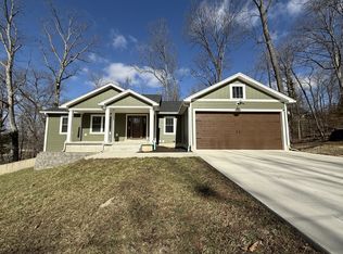 56 Ken Helmly Ct, Brandenburg, KY 40108