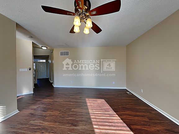 4th image of 12149 Cedar Crest Ct