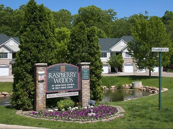 5th image of 933 Woodhill Ct