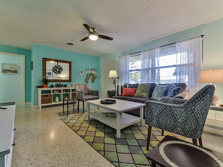 141 Beau Rivage Dr — Photo 6