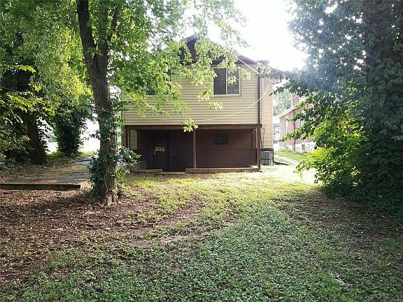 2nd image of 6229 Lorraine Ave