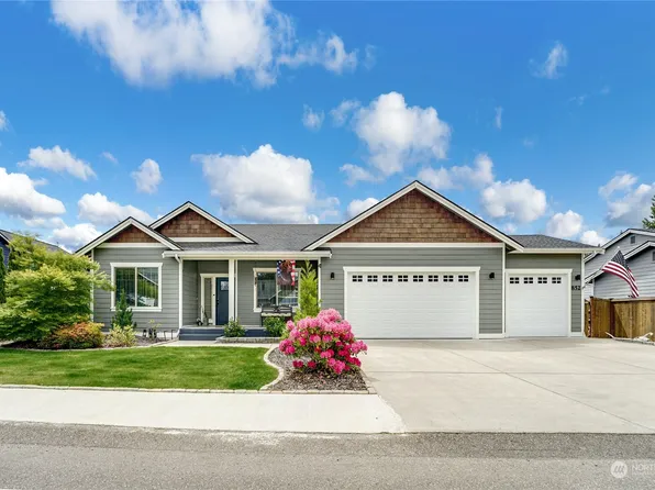 852 SW Norpoint Court, Port Orchard, WA 98367